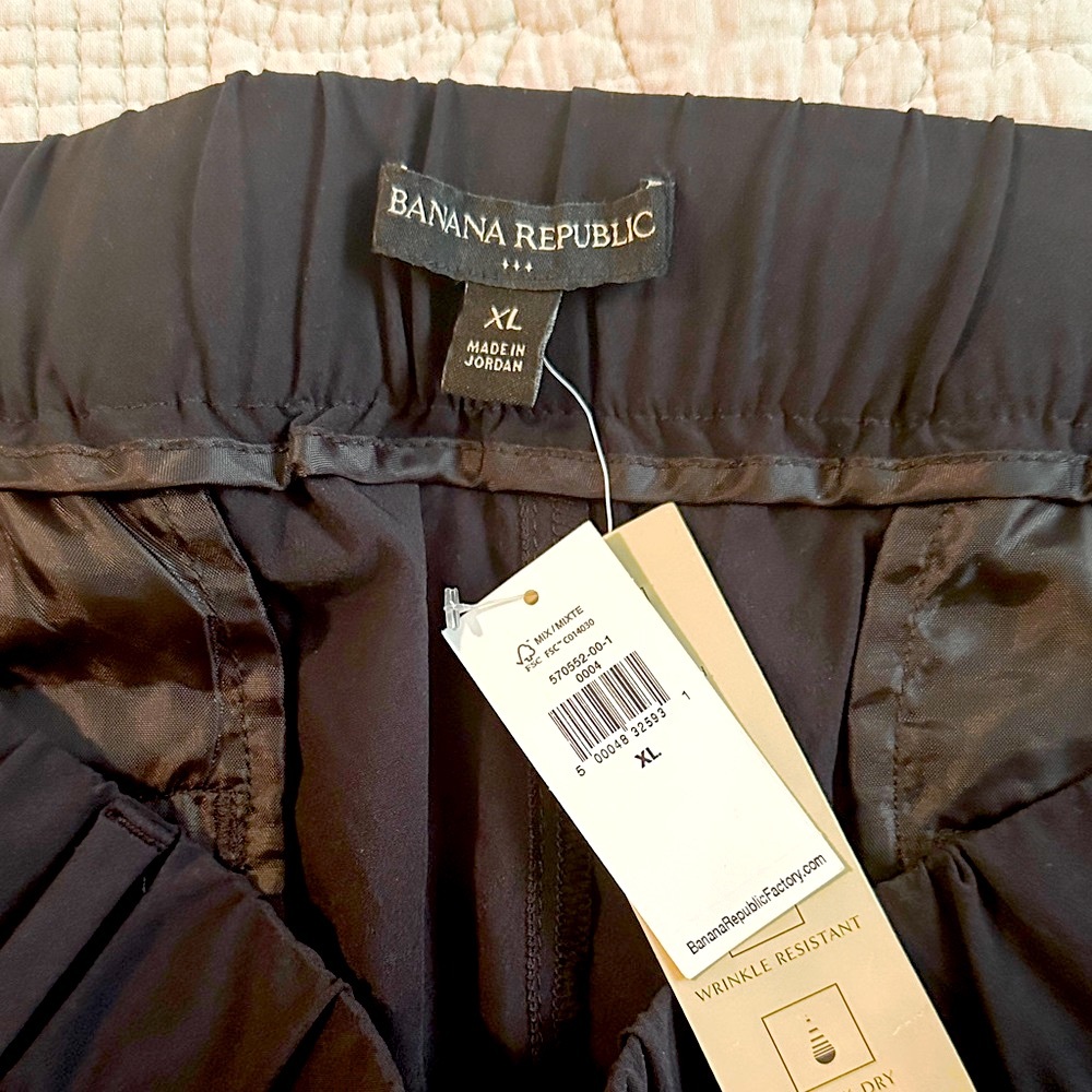 Banana Republic black Elastic Waist Trousers